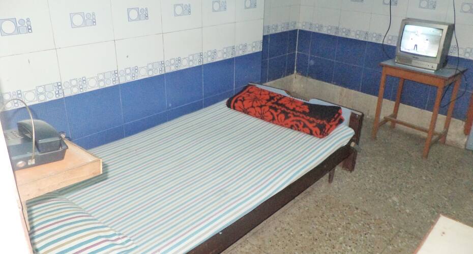 Hotel Amira Taj, Guwahati 5